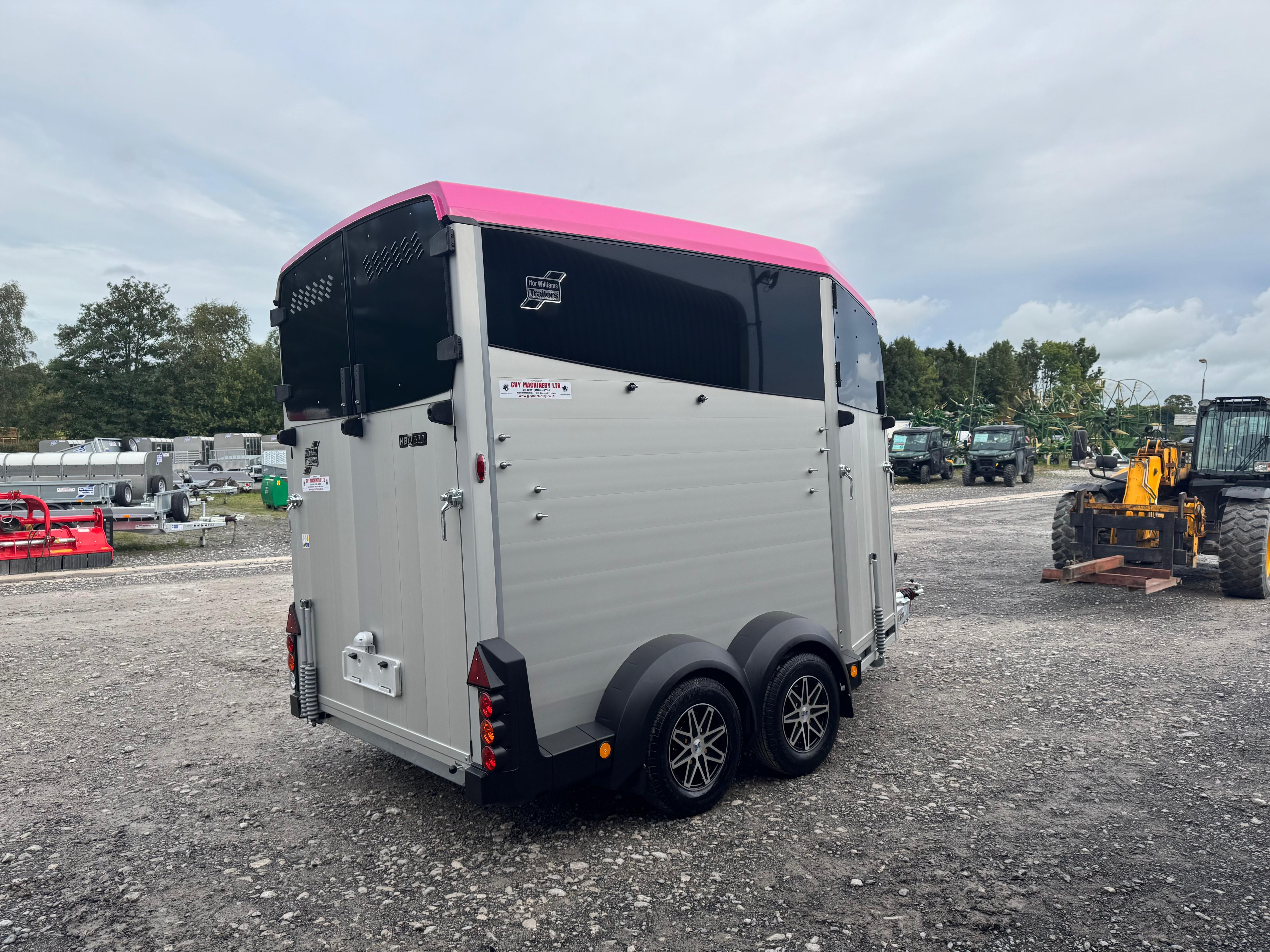 HBX511 HV 7.jpg